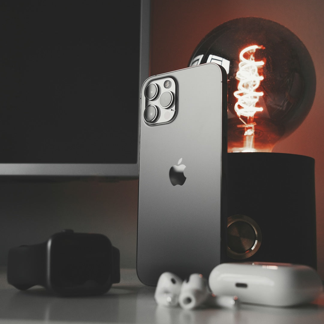 iPhone 12 Pro (Max) im Test 2025: Lohnt es sich noch?