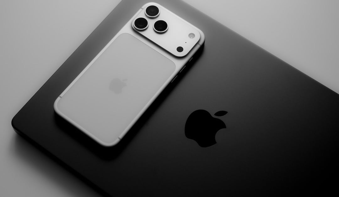 Das iPhone 17-Urteil (ein Monat später): Warum das Standardmodell die Show stiehlt und das Air polarisiert