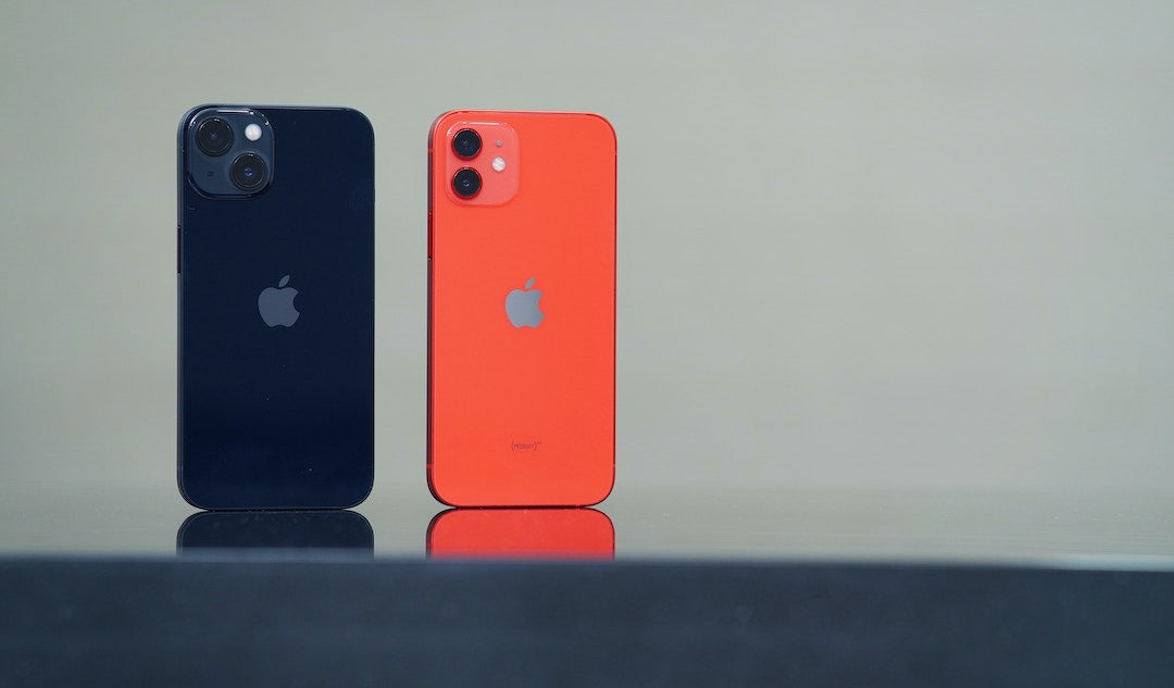 iPhone 12 vs 13 – Das Duell der Preis-Leistungs-Sieger