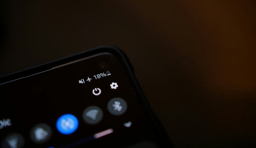 Smartphone überhitzt? Diese Akkufehler macht fast jeder im Sommer