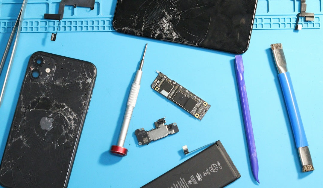 iPhone Reparatur: Lohnt sich das noch oder lieber gleich ein neues Handy kaufen?