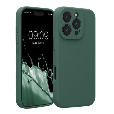 Gummierte Silikon Hülle mit Kameraschutz für Apple iPhone 16 Pro in Tannengrün