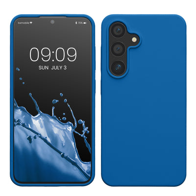 Rubberized silicone shell for Samsung Galaxy S24 in Blue Reef