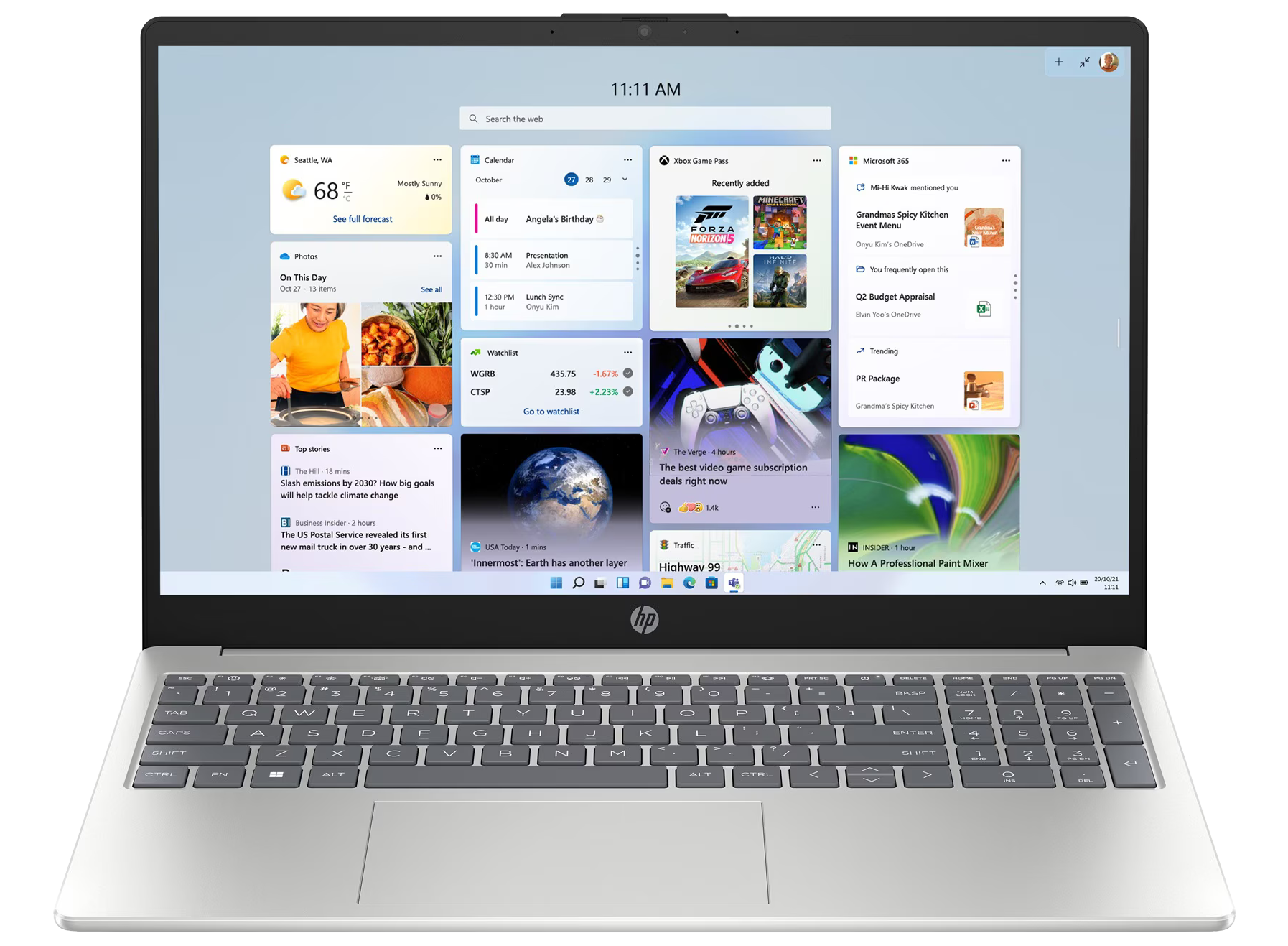 HP 15-fc0777ng 15" 2023 FHD Ryzen 7 7730U 16 GB / 1 TB SSD W11H QWERTZ Silber Renew - Ohne Vertrag